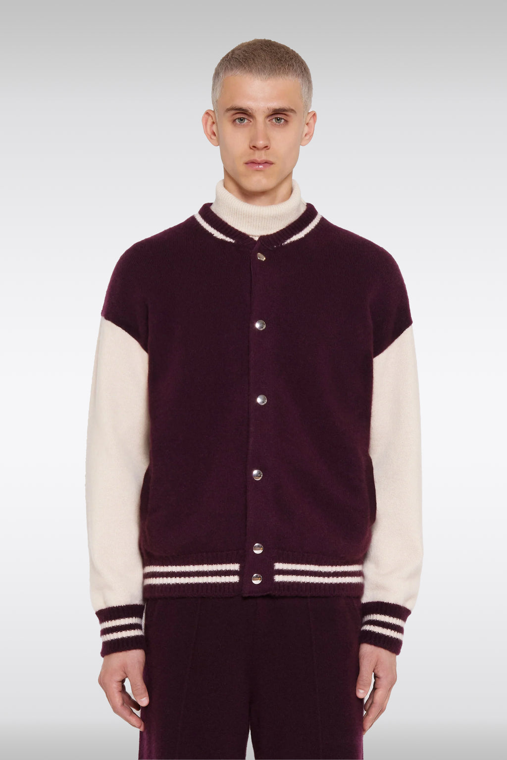 alt-image__KNITTED-JACKET-MAN-Bordeaux/panna