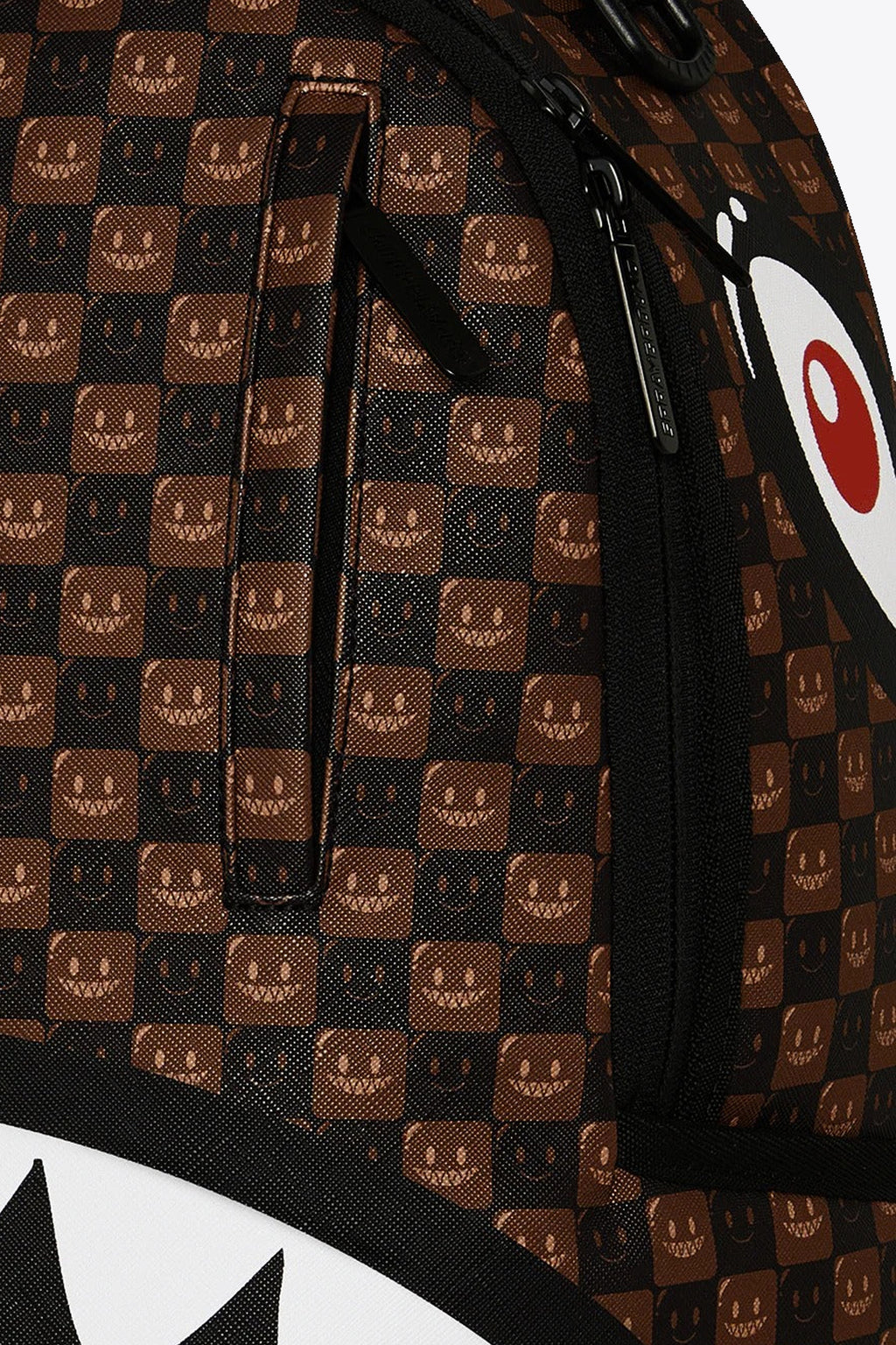 alt-image__Zaino-in-pvc-marrone-a-scacchi-con-smiles-e-bocca-shark----Shark-in-Paris-WTF-Bubbly-Brownj-Check-Backpack