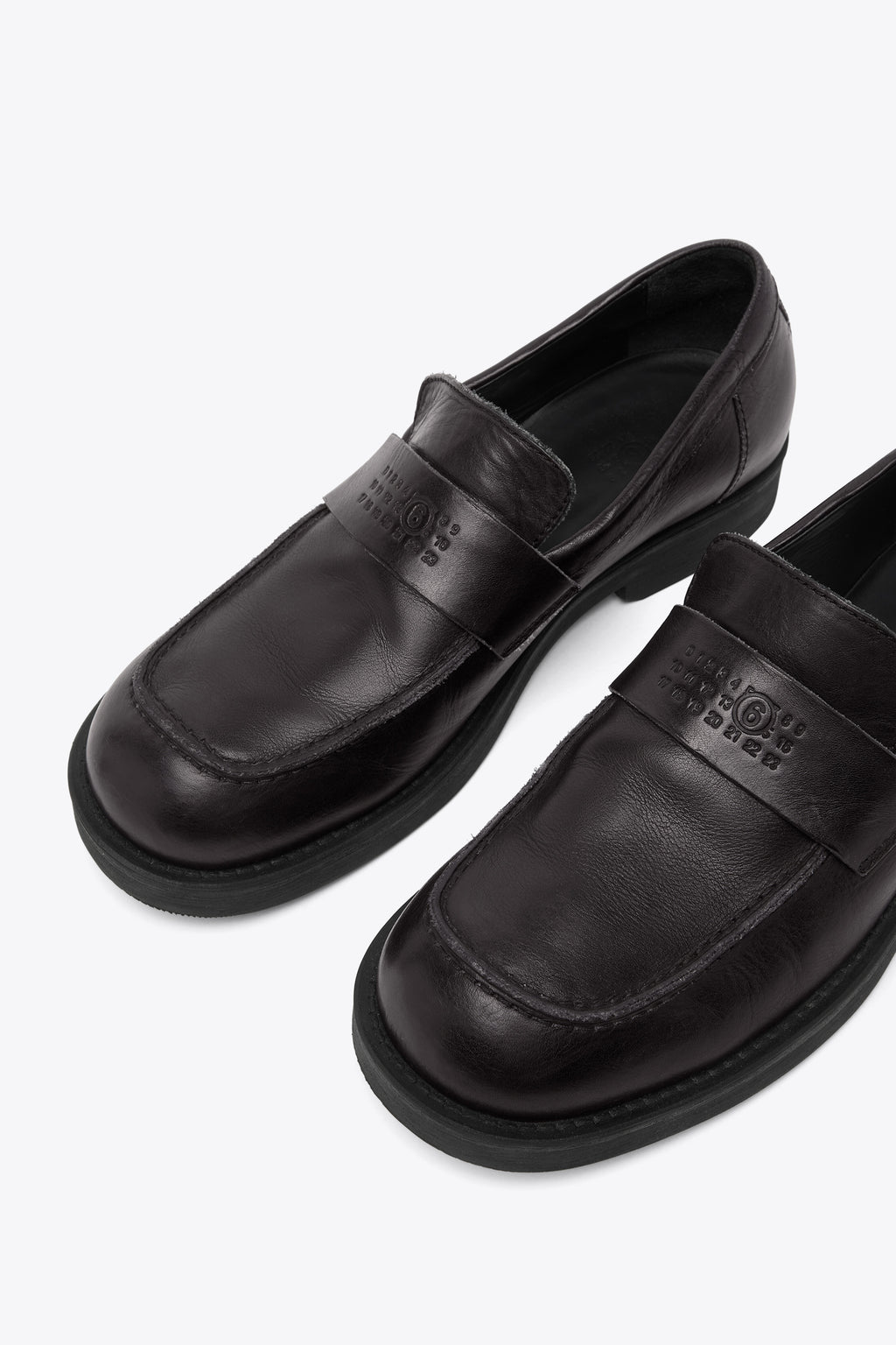 alt-image__Black-leather-loafer-with-numerical-logo