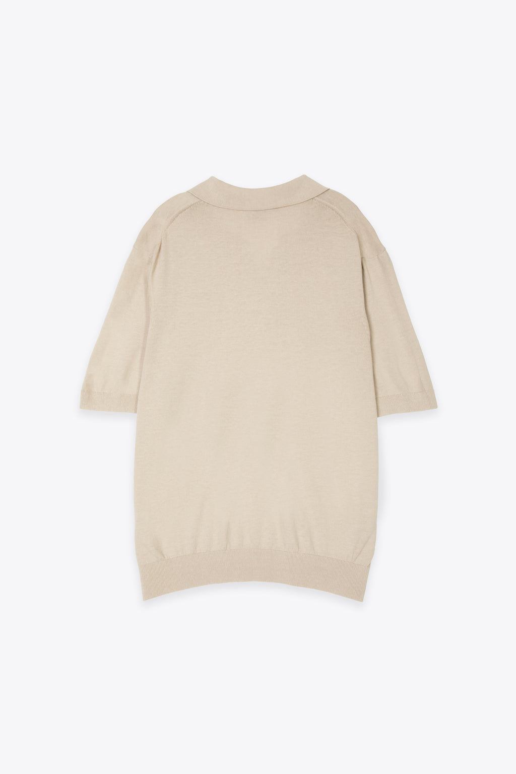 alt-image__Polo-in-cotone-color-sabbia-con-collo-aperto