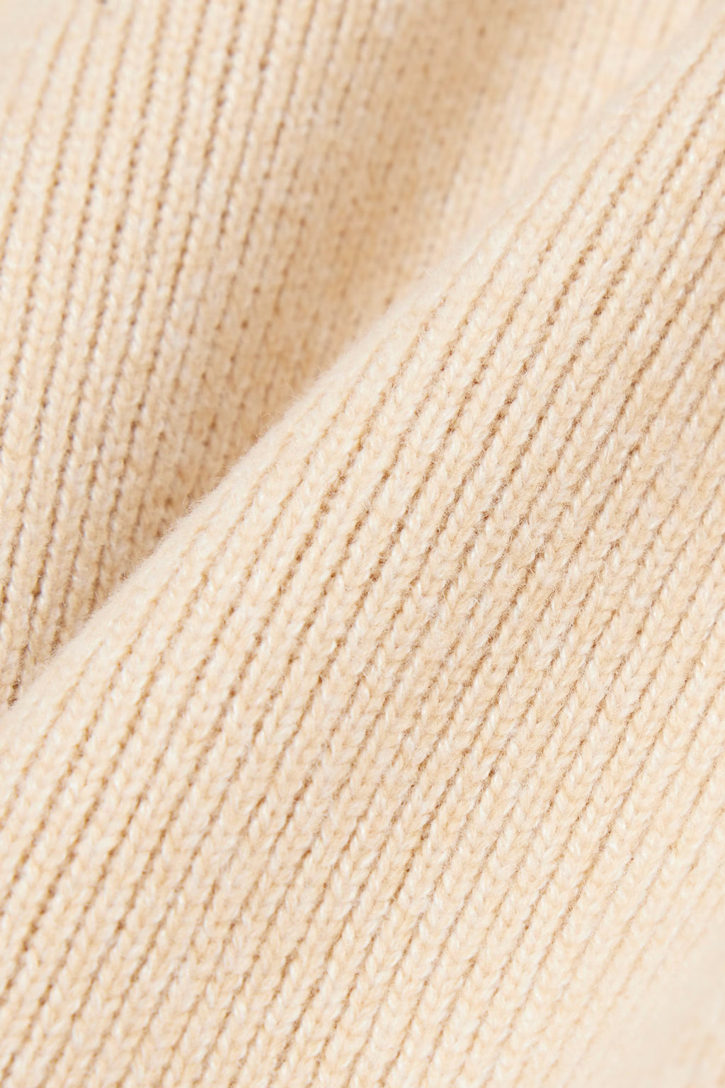 alt-image__Pantalone-in-maglia-a-coste-beige-baggy-con-pince-frontale