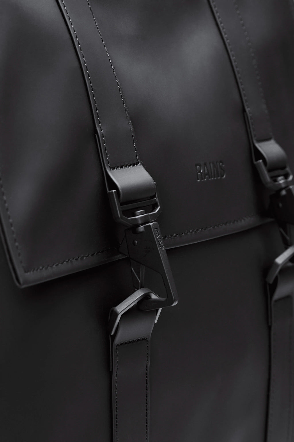 alt-image__patta-moschettoni-Nero