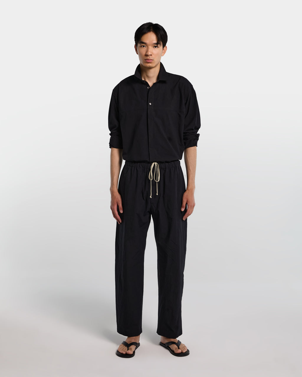 alt-image__Pantalone-loose-fit-in-popeline-di-cotone-nero
