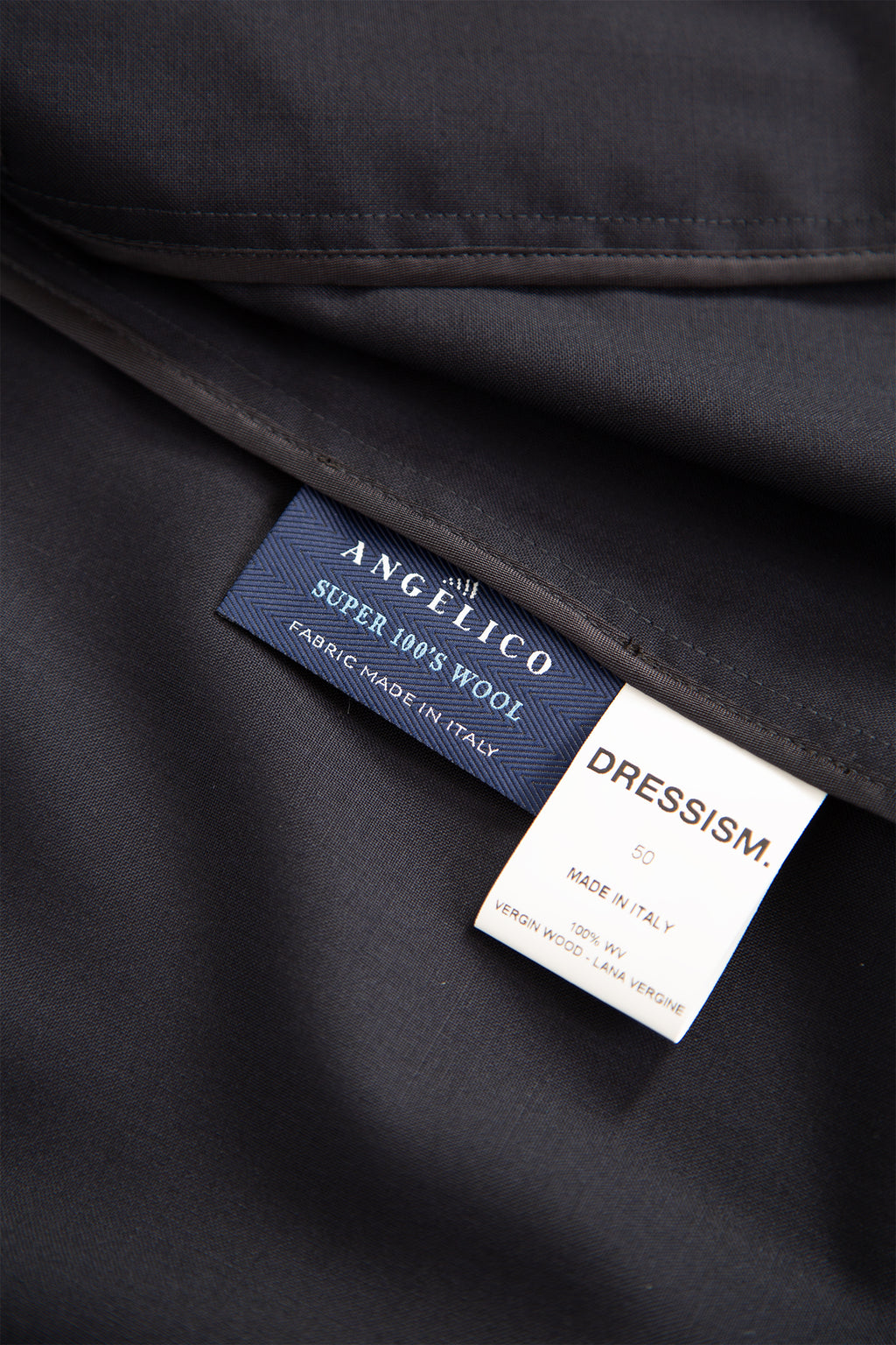 alt-image__Giacca-in-frescolana-blu-navy