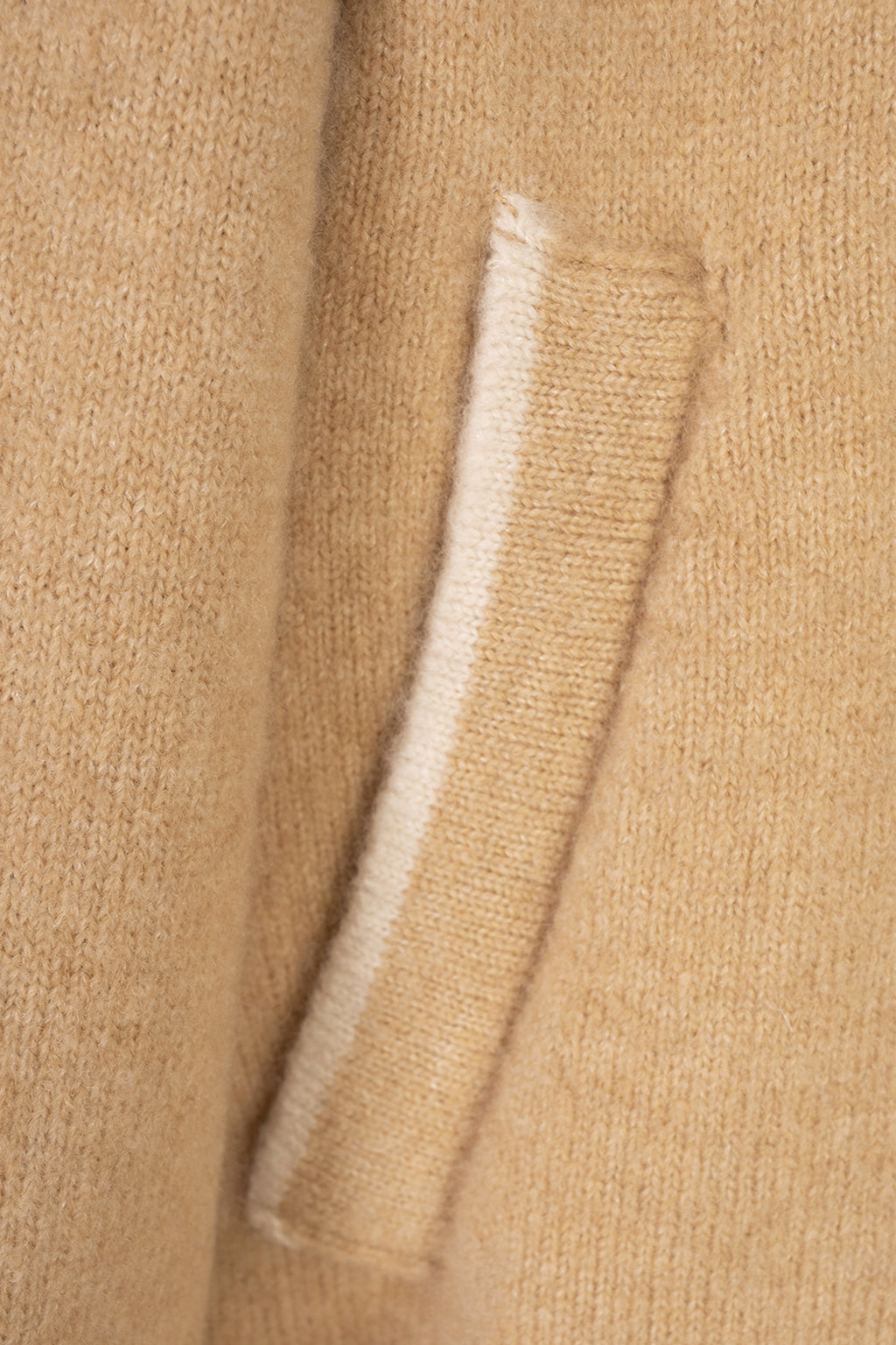 alt-image__Bomber-in-cashmere-e-seta-color-cammello