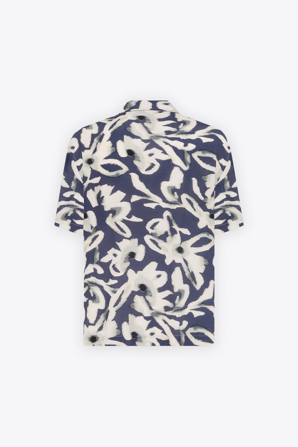 alt-image__Camicia-bowling-in-viscosa-blu-e-panna-con-stampa-floreale