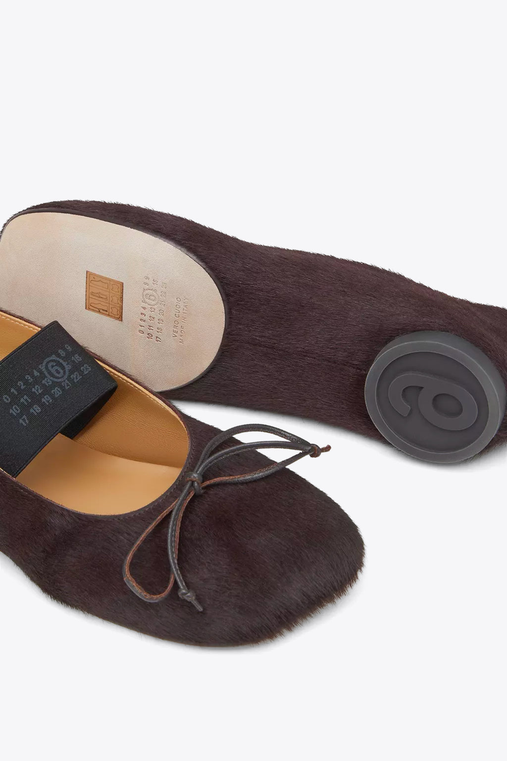 alt-image__Ballerine-in-cavallino-marrone-con-punta-anatomic