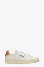 Sneaker bassa in pelle bianca con tab arancione - Dallas Low 