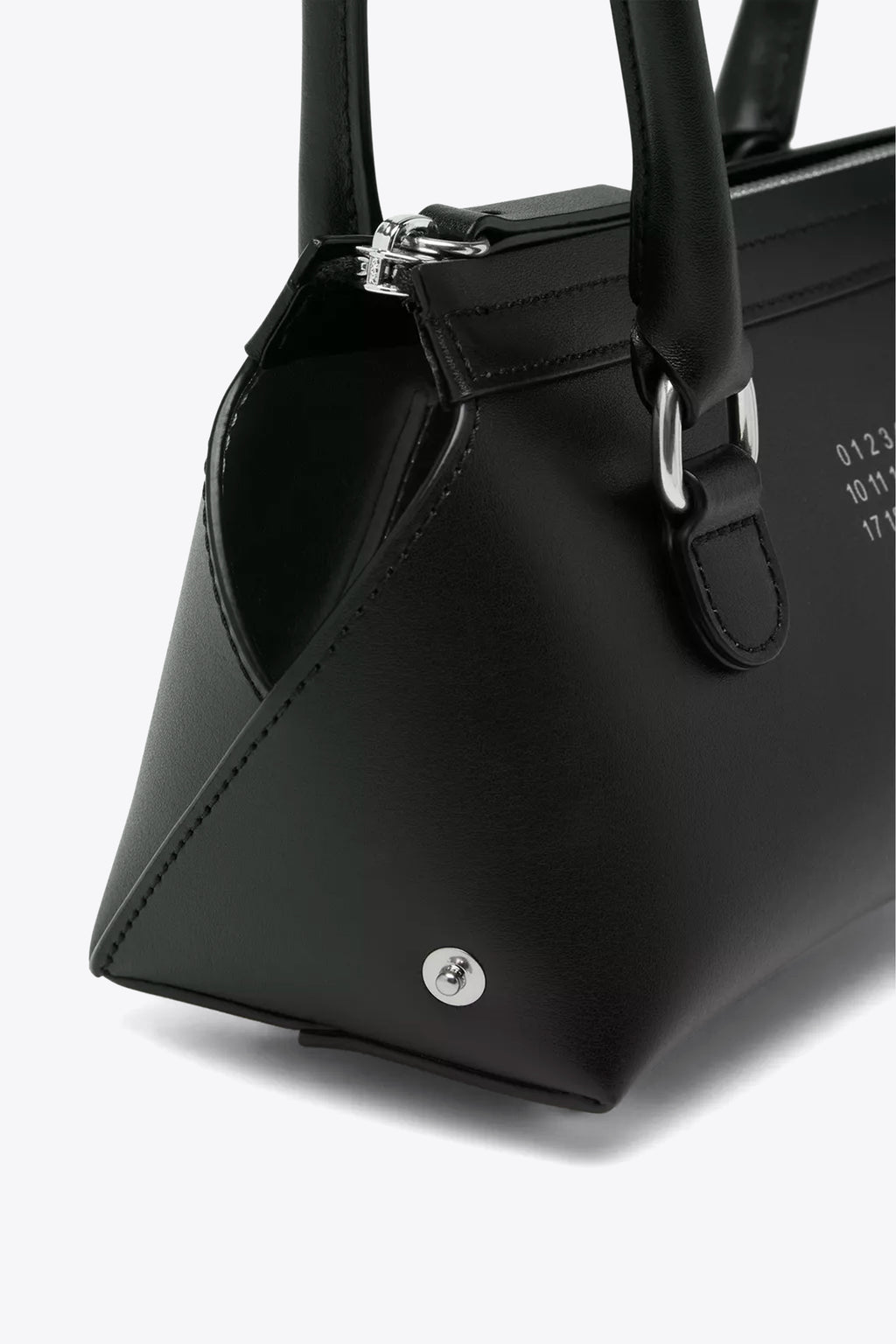 alt-image__Borsa-piccola-a-bauletto-in-pelle-nera
