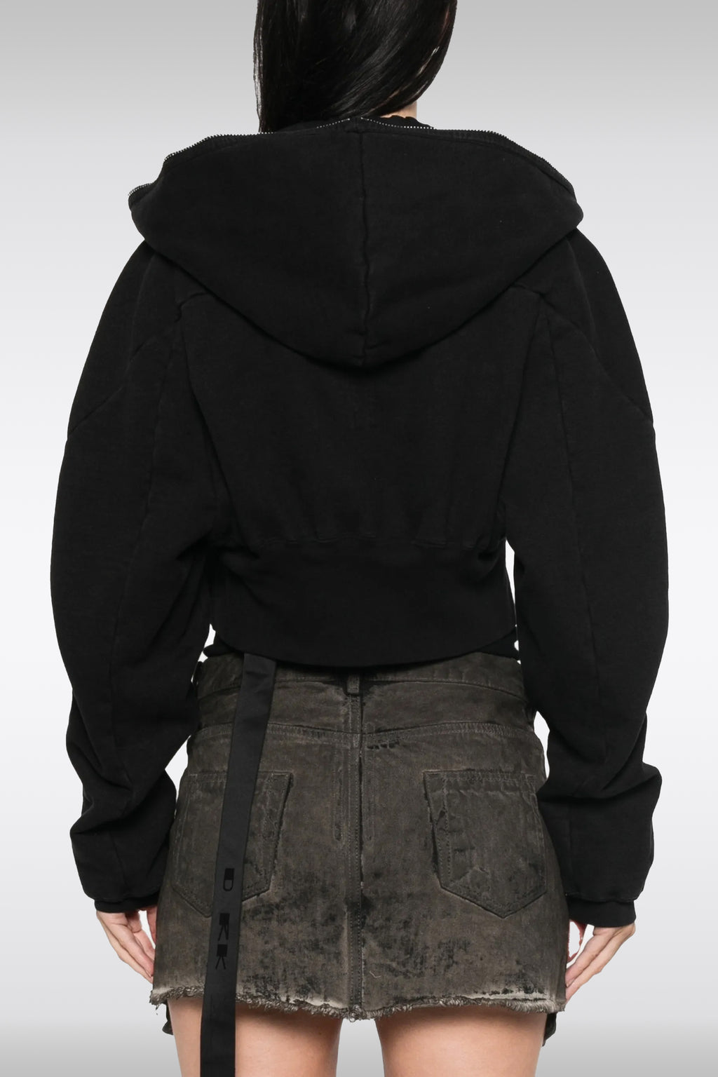 alt-image__Felpa-nera-con-cappuccio-e-zip-cropped-fit---Collage-Gimp-Hoodie