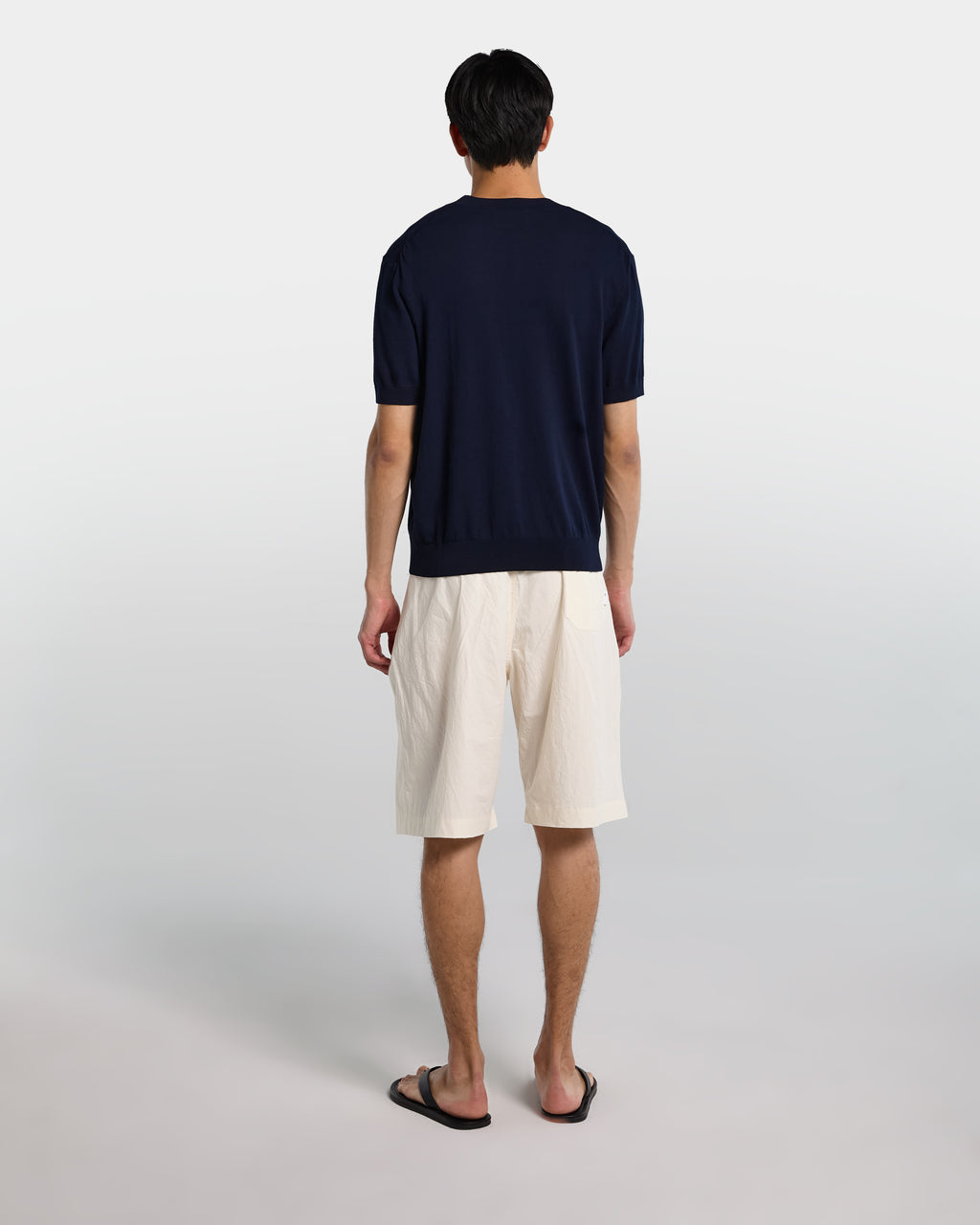 alt-image__T-shirt-blu-navy-in-maglia