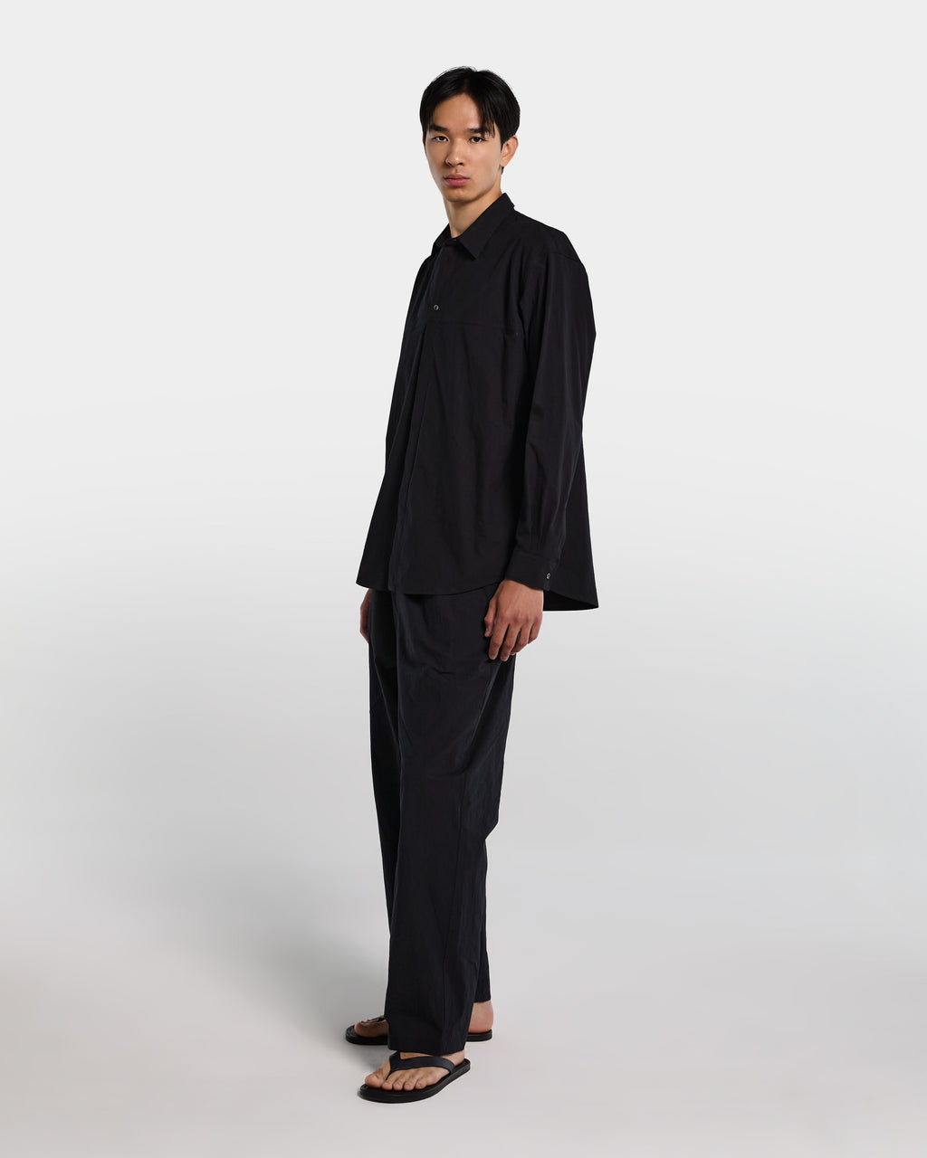 alt-image__Overshirt-nera-in-popeline-di-cotone