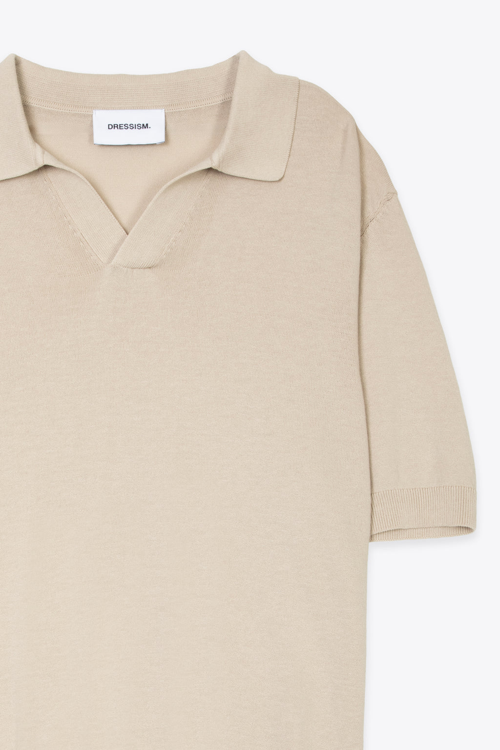 alt-image__Polo-in-cotone-color-sabbia-con-collo-aperto