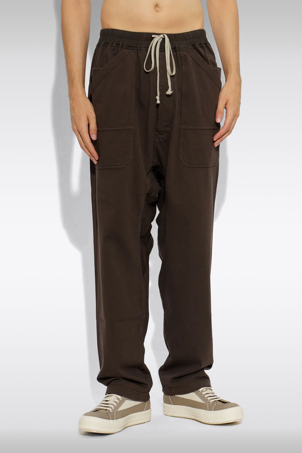 alt-image__Pantalone-in-felpa-marrone-con-elastico-in-vita---Classic-Cargo-Drawstring