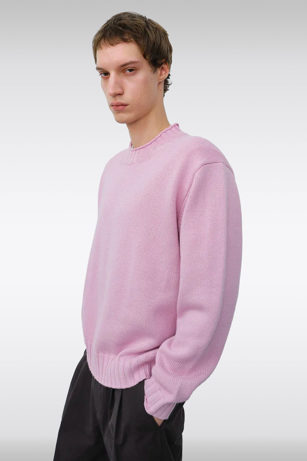 alt-image__UNISEX-CHUNKY-ROLL-NECK-SWEATER-Rosa-chiaro