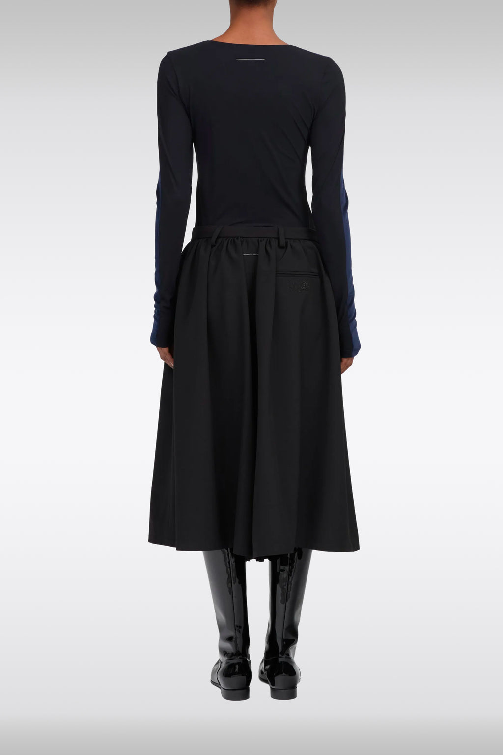 alt-image__M35436-Nero