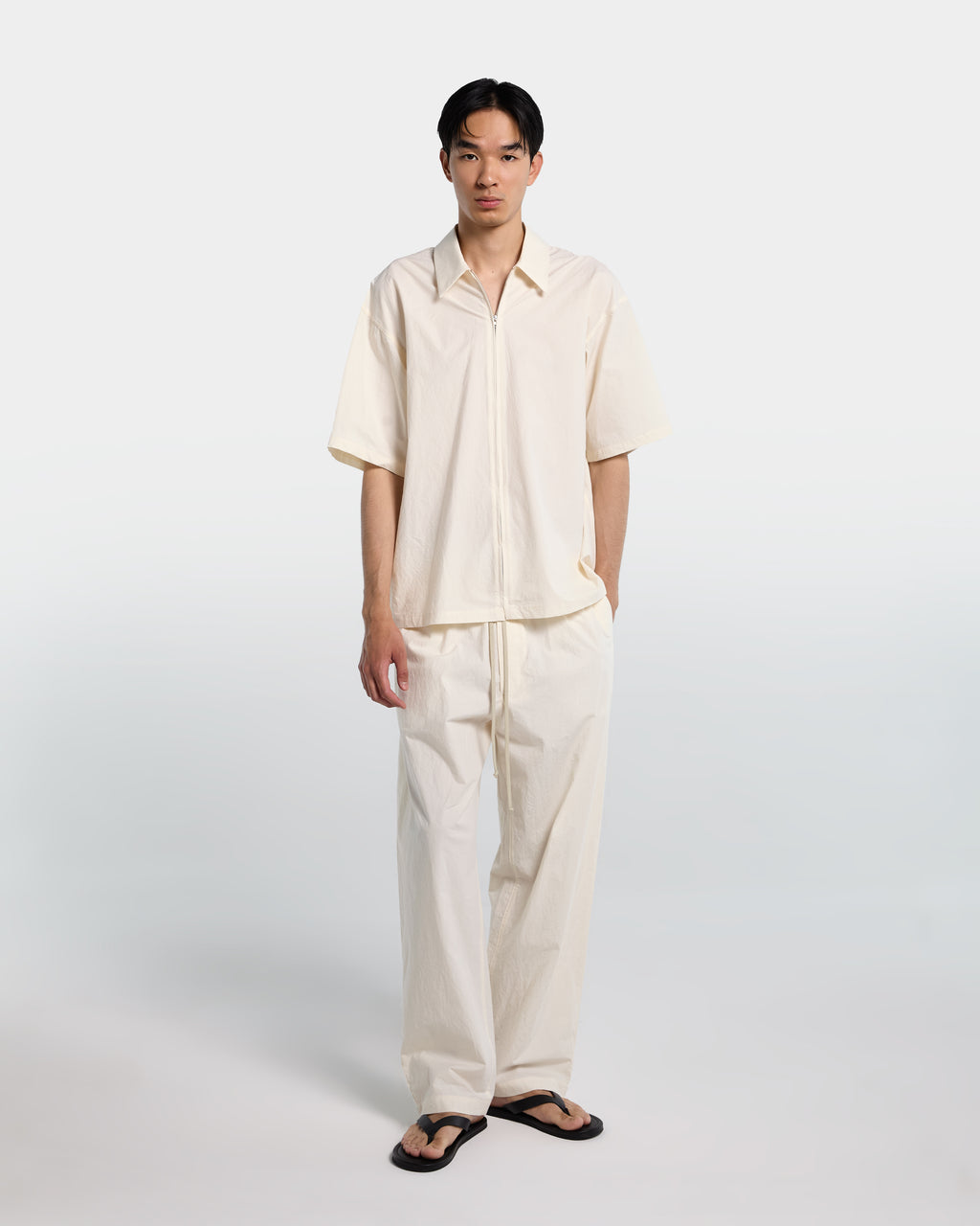 alt-image__Camicia-in-popeline-panna-con-zip-e-maniche-corte