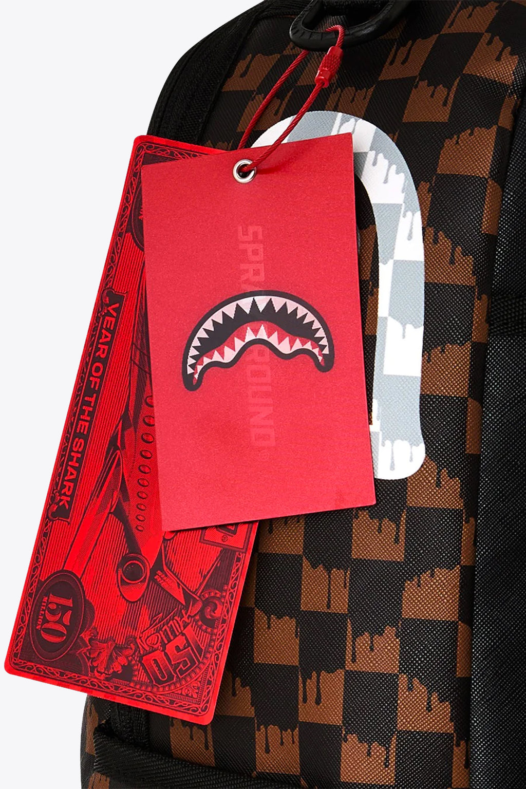 alt-image__Zaino-in-pvc-marrone-a-scacchi-con-bocca-shark-a-contrasto---Brown-And-Cream-Drip-Check-Shark-Backpack