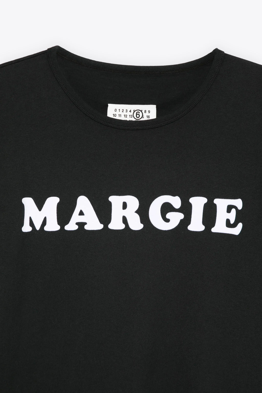 alt-image__T-shirt-nera-in-cotone-con-stampa-floccata