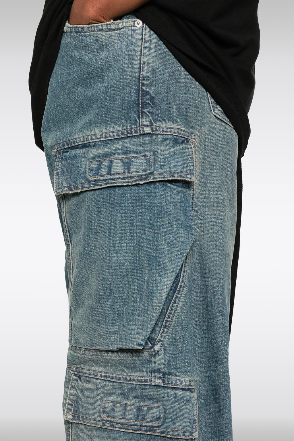 alt-image__PANTALONI-IN-DENIM--DOUBLE-CARGO-JEANS-Denim