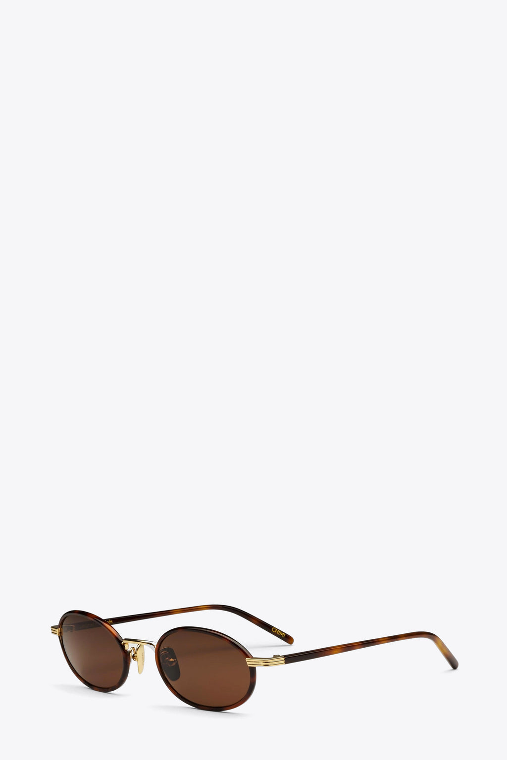 alt-image__Occhiali-ovali-tartarugati-in-acetato-e-metallo-oro---Lea