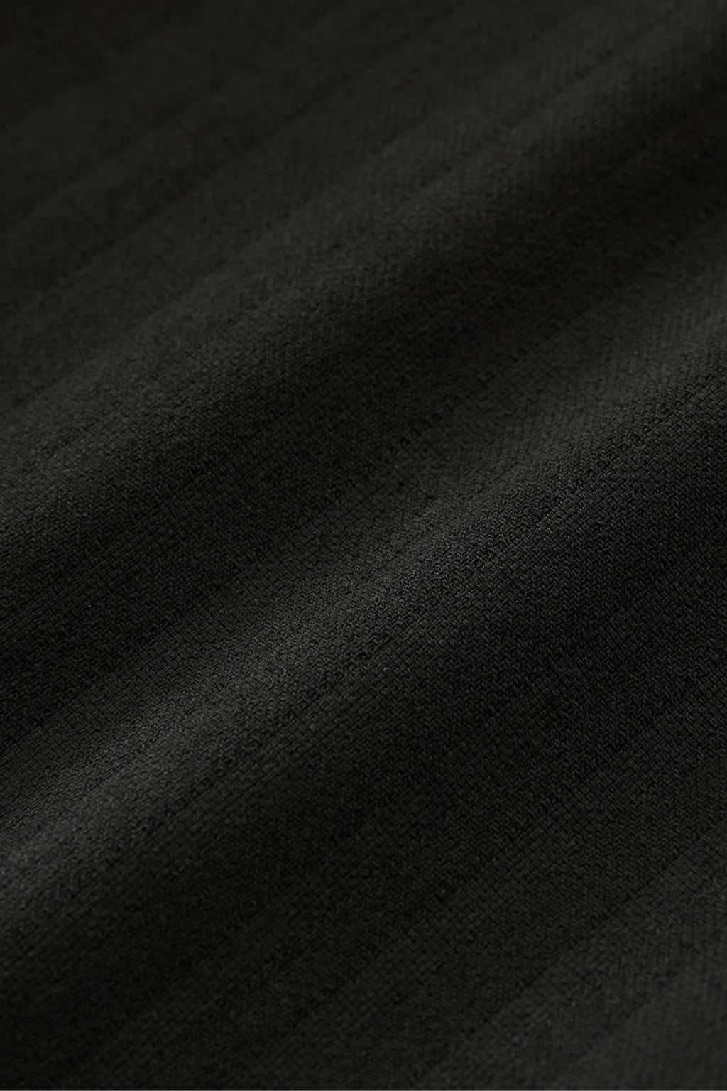 alt-image__PANT-KNEE-LENGHT-TAILORED-SHORT--Nero