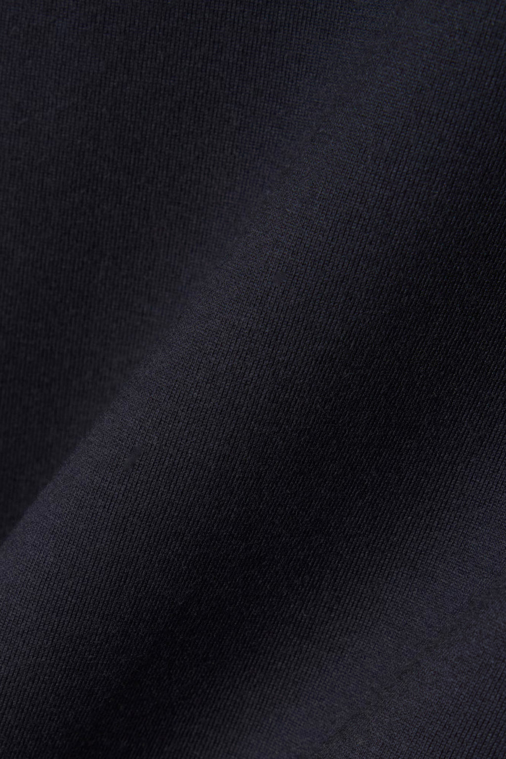alt-image__T-shirt-nera-in-cotone-con-girocollo-ricamato-e-logo-a-rombo-al-petto