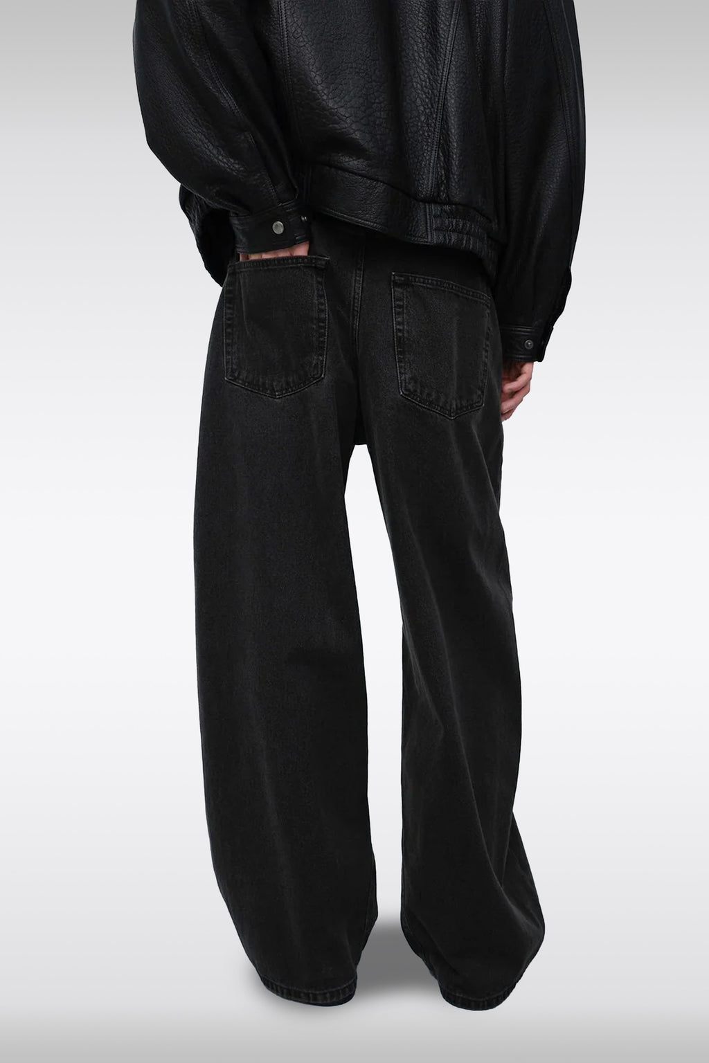 alt-image__RELAXED-CURVED-WIDE-JEANS-Nero