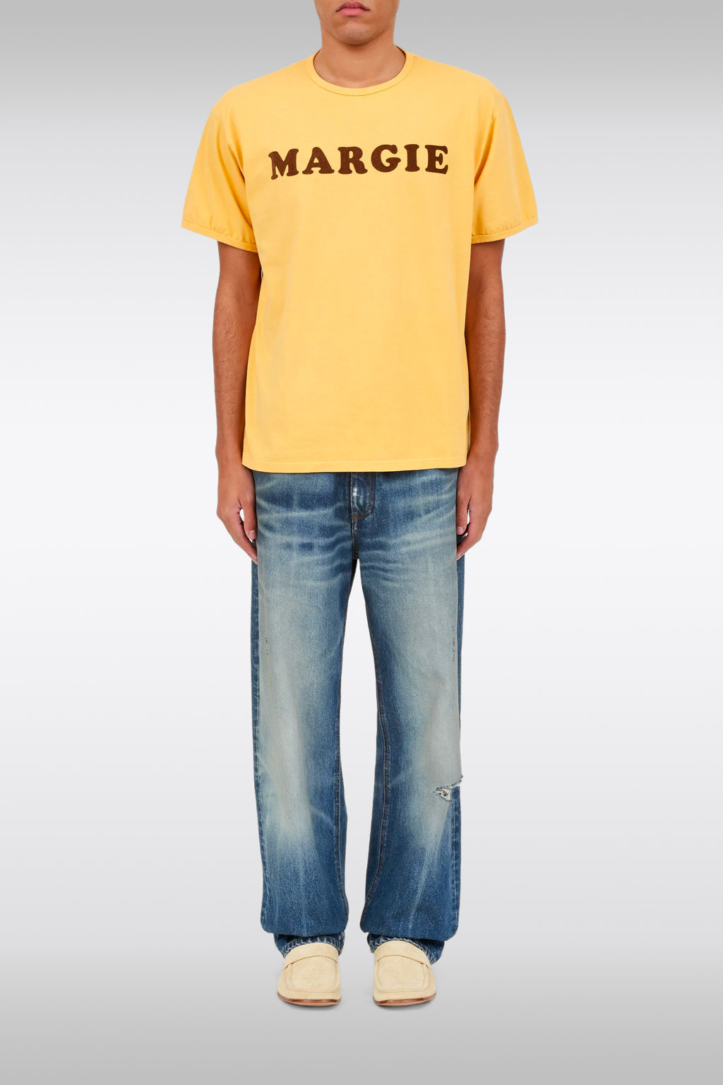 alt-image__T-shirt-gialla-in-cotone-con-stampa-floccata-Margie