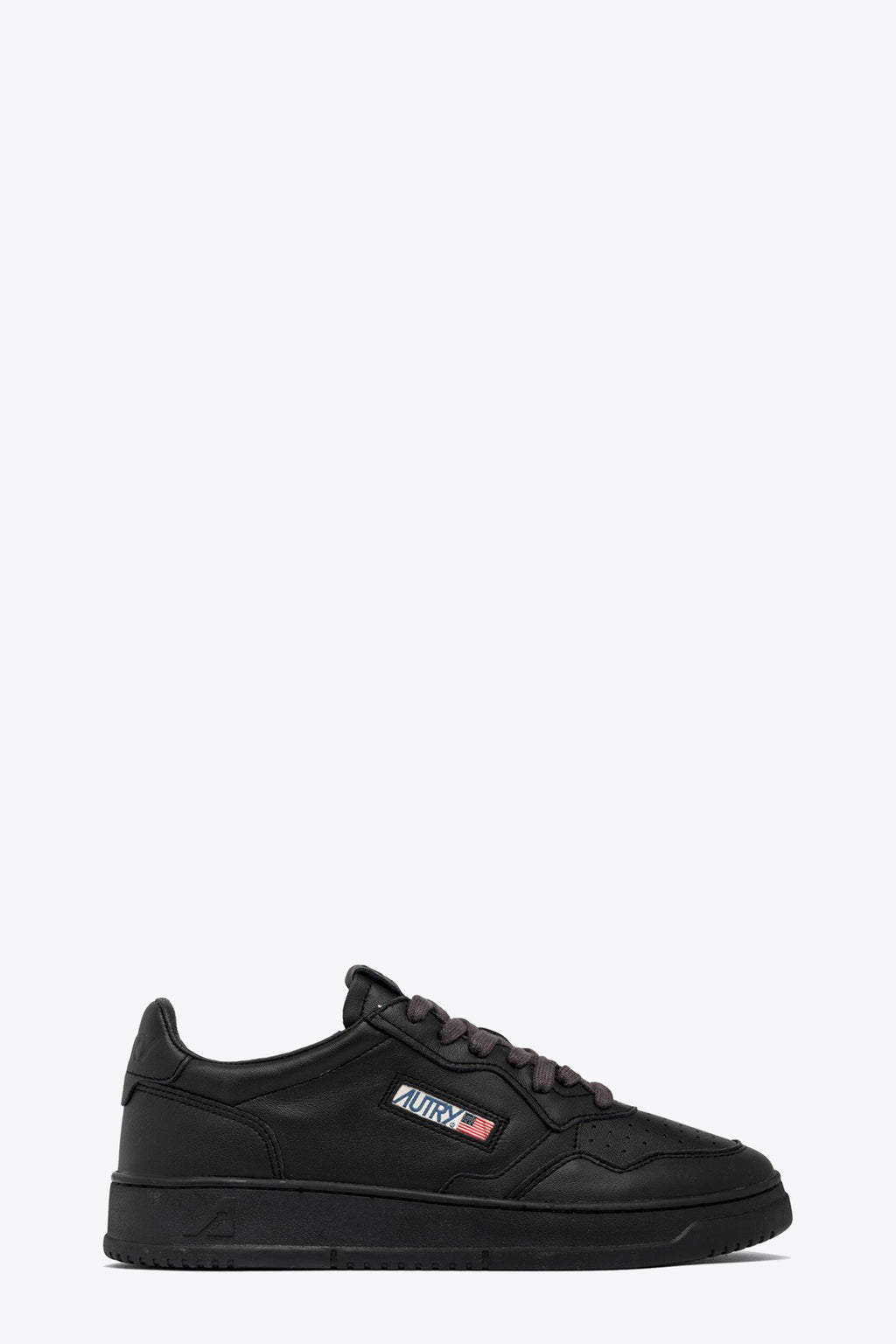 alt-image__Black-leather-low-sneaker---Medalist-Low