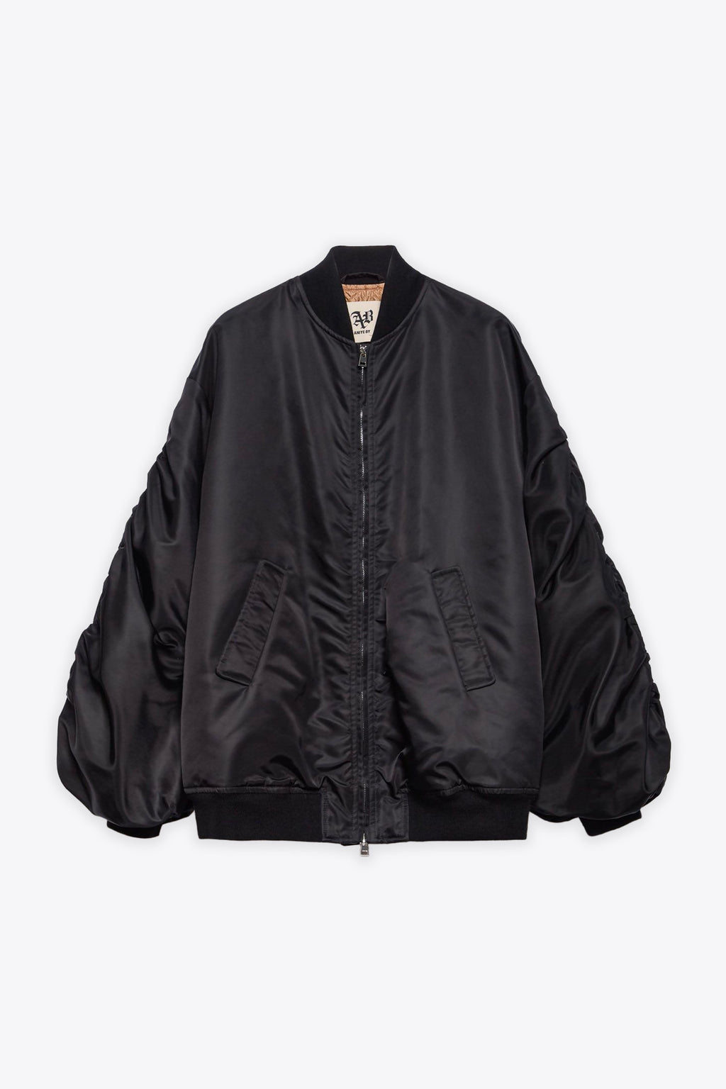 alt-image__OVER-BOMBER-KATE-Nero