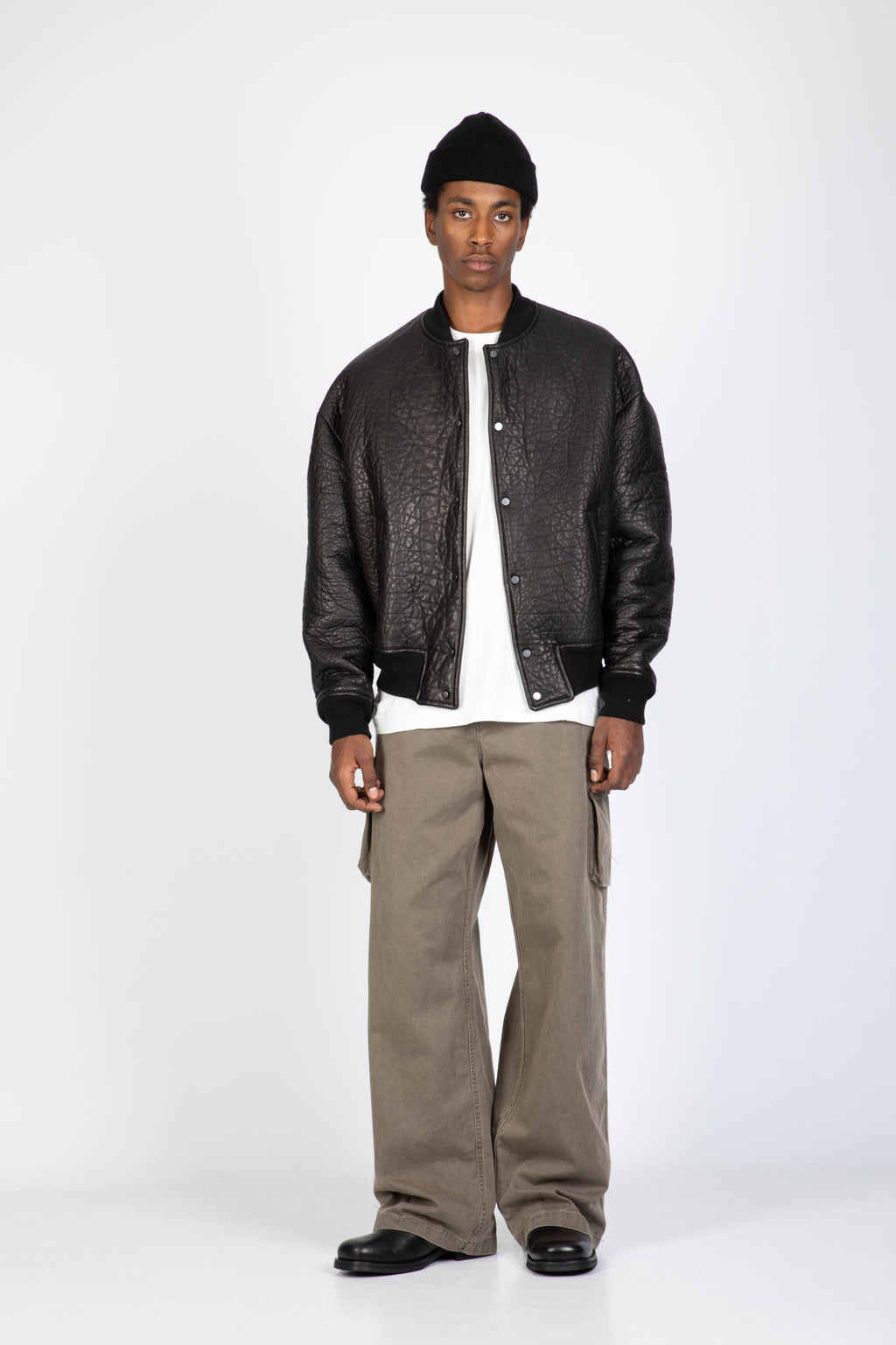 alt-image__Bomber-nero-relaxed-fit-in-pelle-stropicciata---Eglo-Bomber