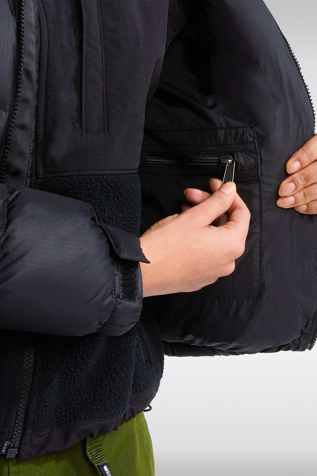 alt-image__W-1996-RETRO-NUPTSE-JACKET-Nero