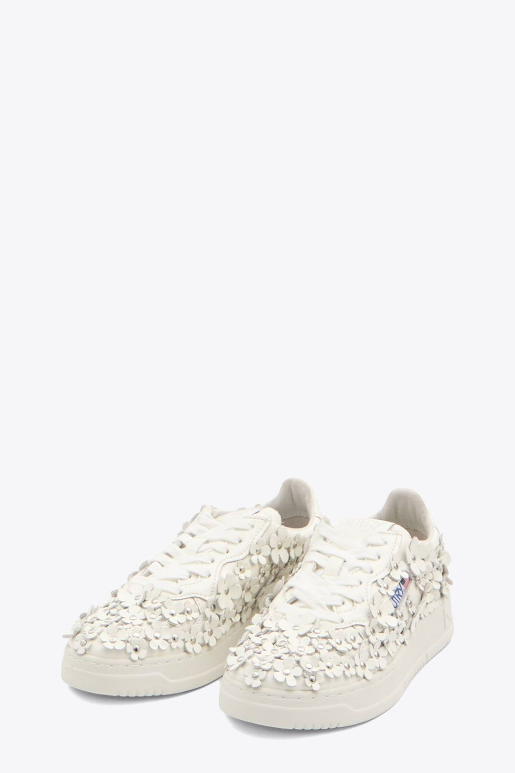 alt-image__Sneaker-bassa-in-pelle-bianca-con-fiori-applicati---Medalist-Low