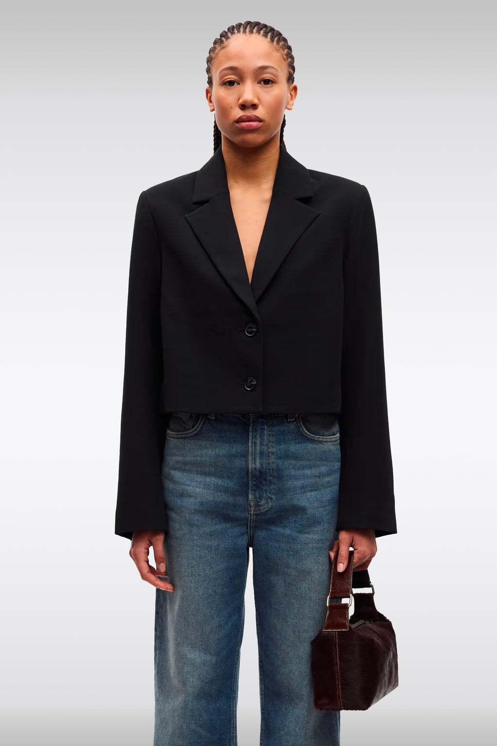 alt-image__Giacca-nera-monopetto-cropped-fit---Salaney-Blazer