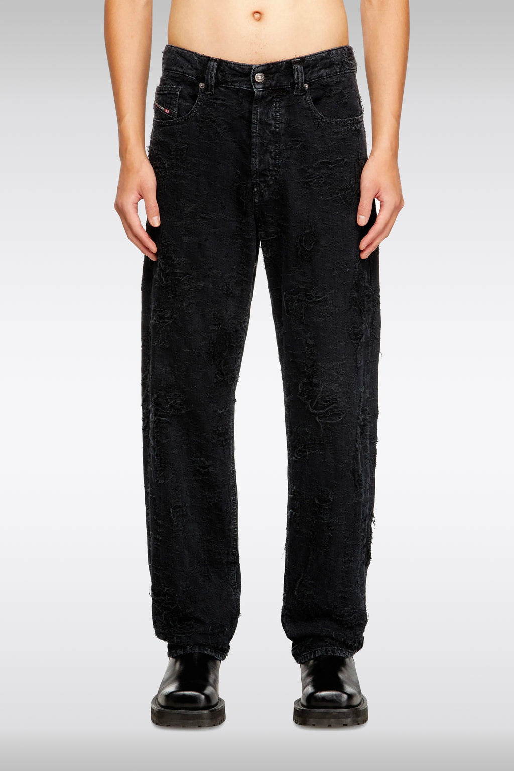 alt-image__Jeans-5-tasche-relaxed-fit-in-denim-destroyed---2024-D-Macs