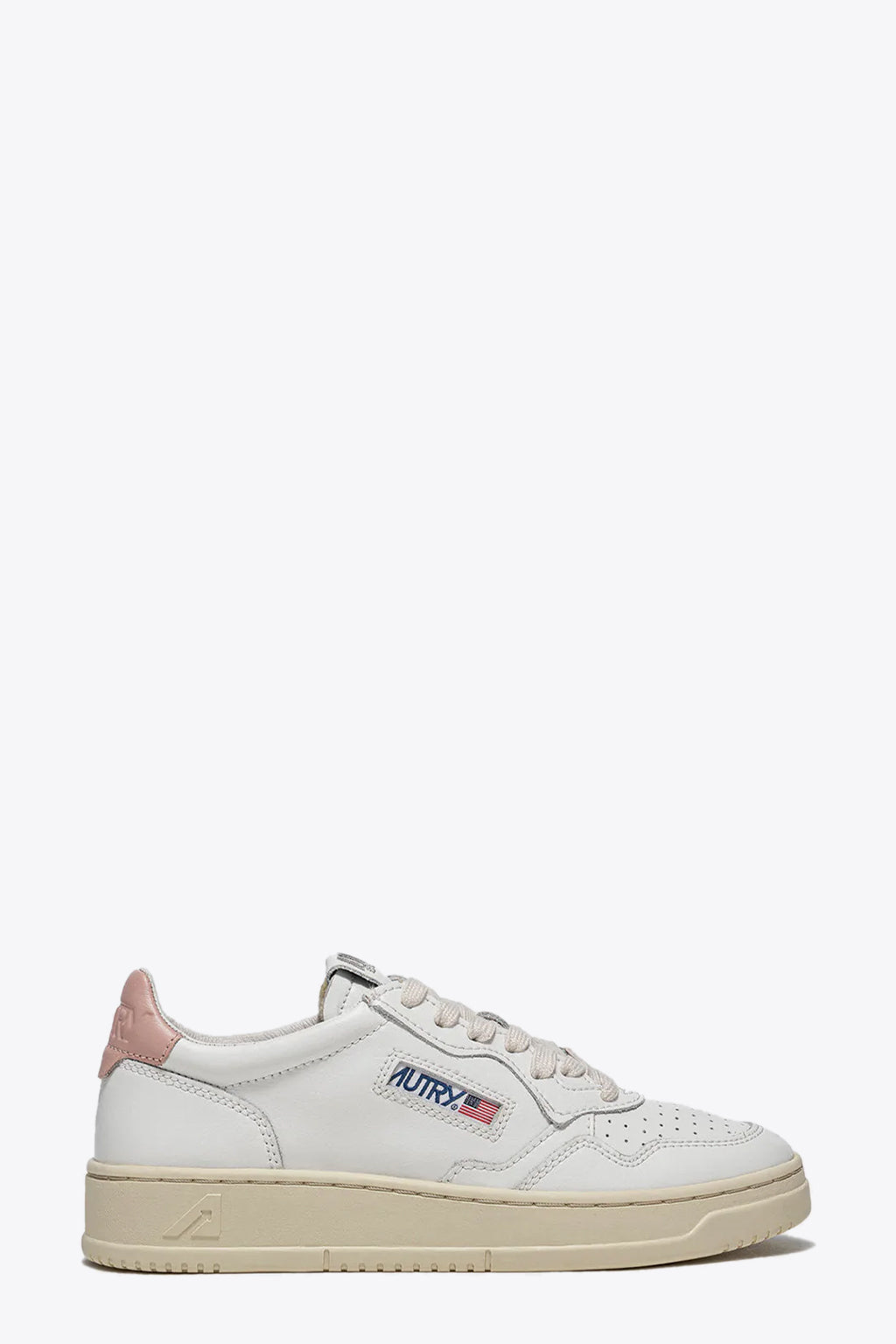 alt-image__White-leather-sneaker-with-powder-pink-back-tab---Medalist