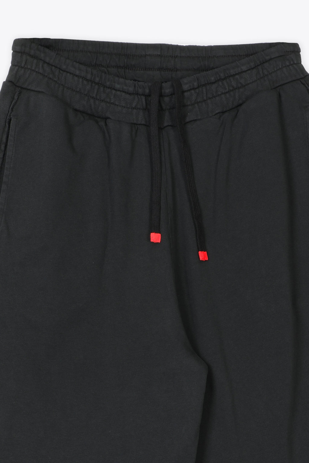 alt-image__B0030677-FA679-Nero