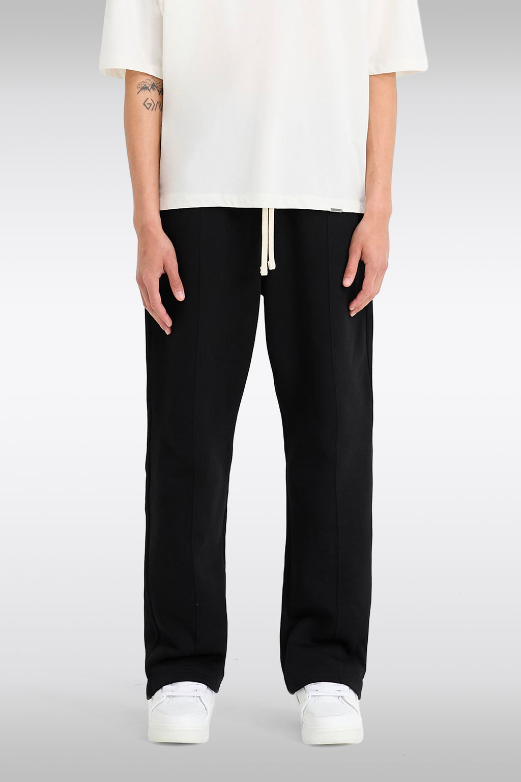 alt-image__Pantalone-nero-in-felpa-relaxed-fit---Initial-Sweatpants