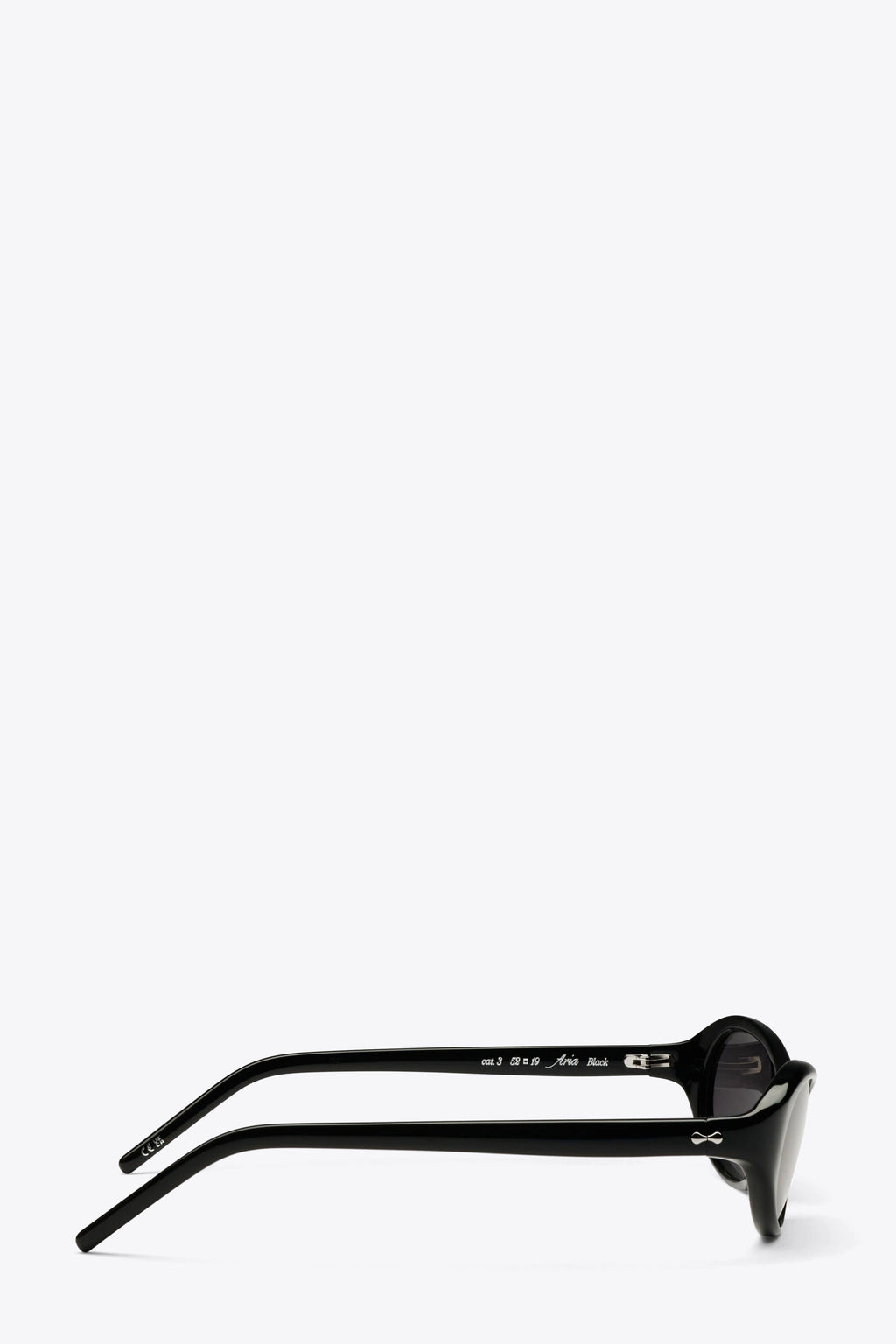 alt-image__Occhiali-ovali-cat-eye-in-acetato-neri---Aria