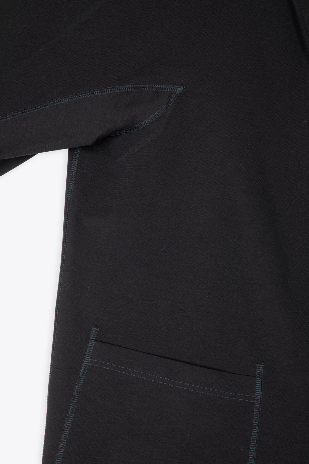 alt-image__Giacca-nera-oversize-in-cotone-tecnico