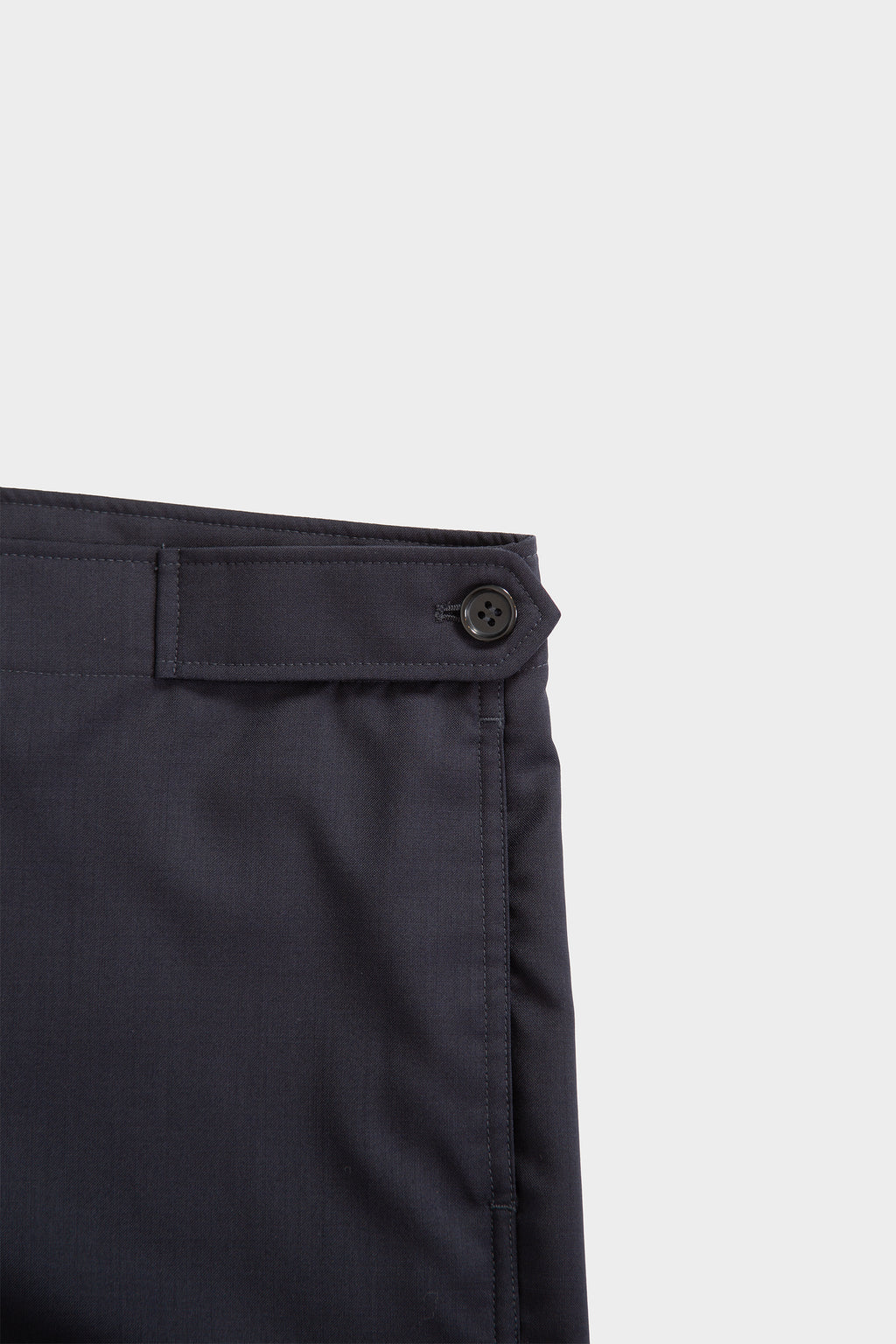alt-image__Bermuda-baggy-in-frescolana-blu-navy