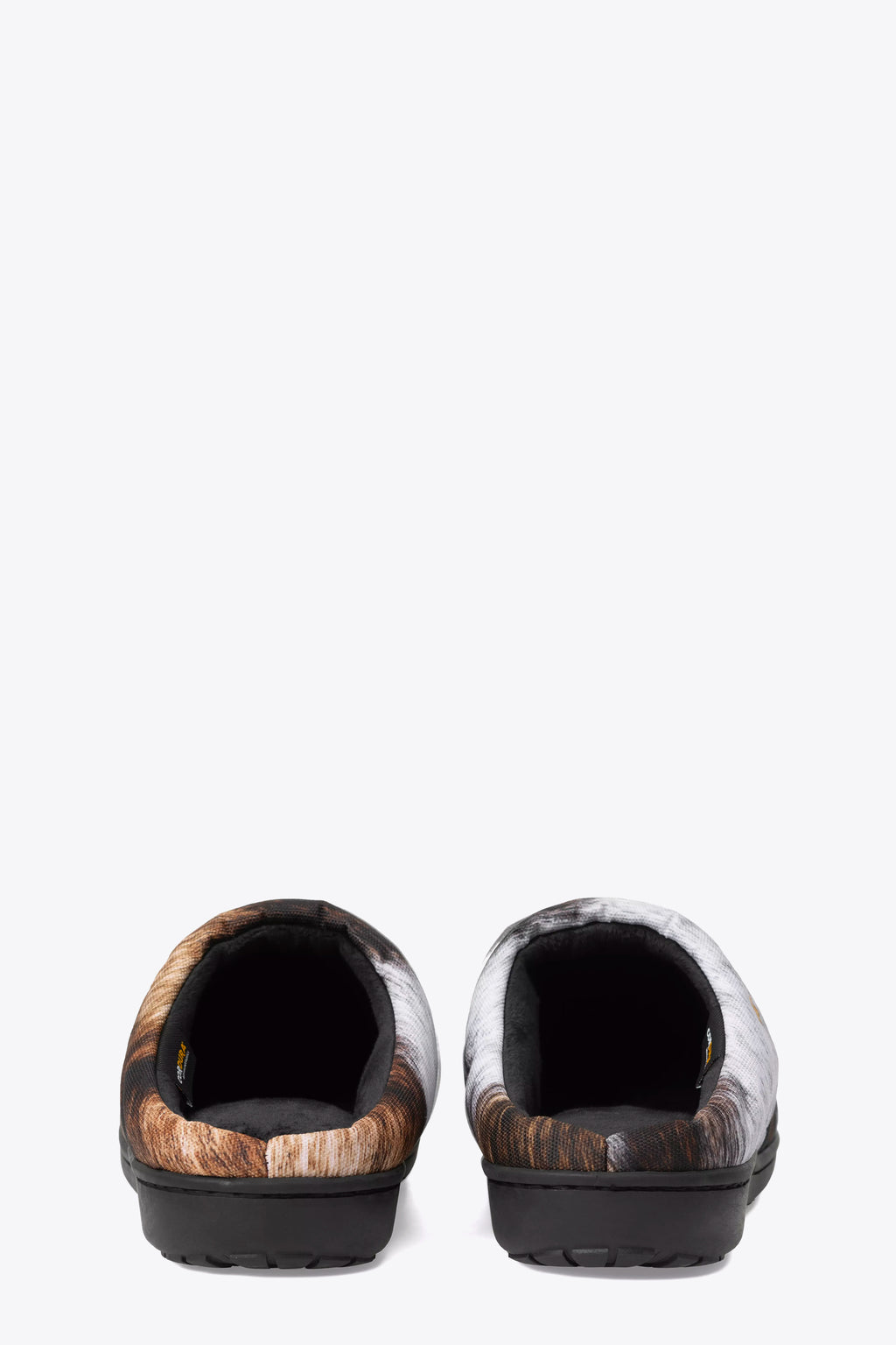 alt-image__Animal-fur-printed-cordura-slipper-in-collaboration-with-Subu---Cordura-Slippers