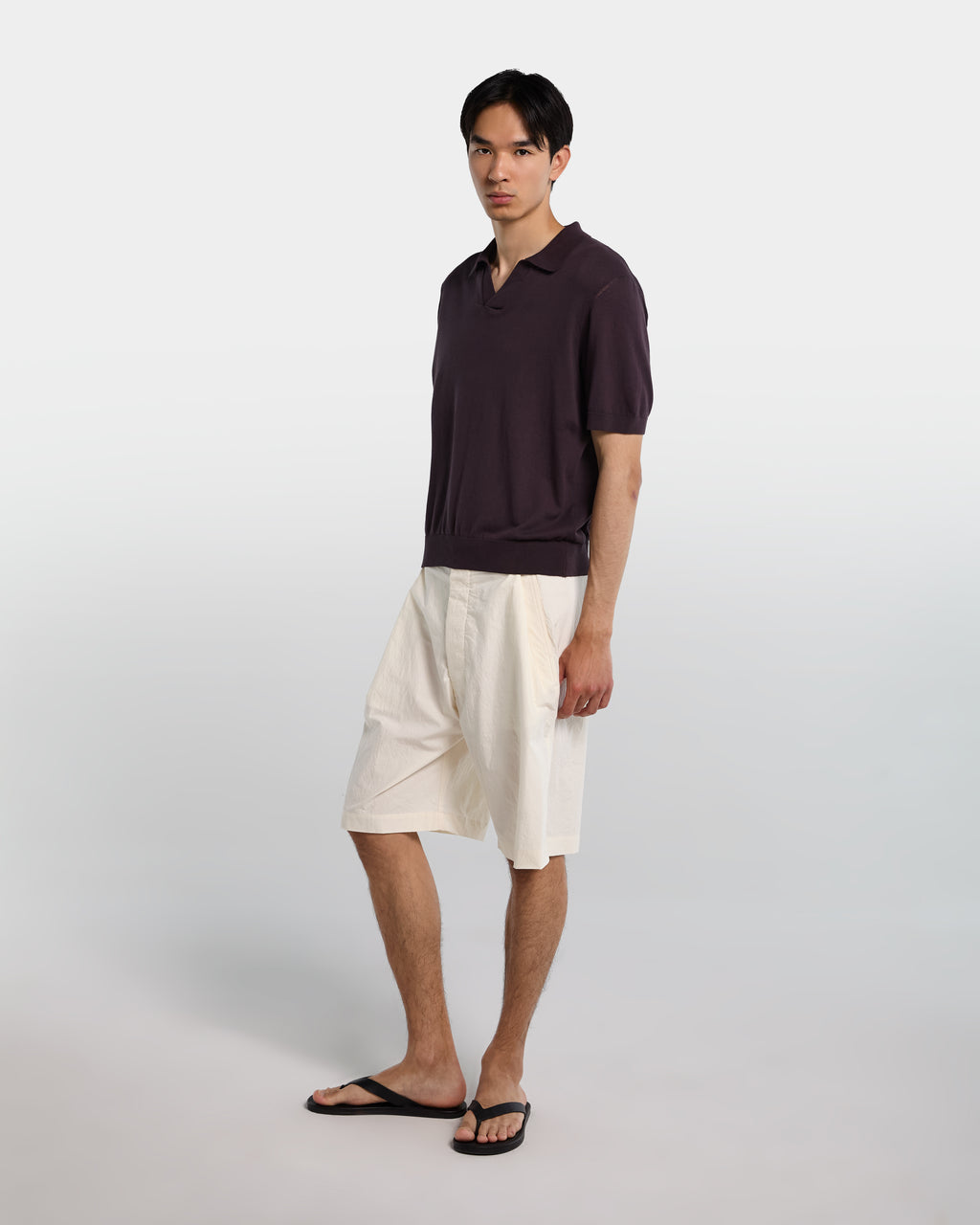 alt-image__Polo-in-cotone-marrone-con-collo-aperto