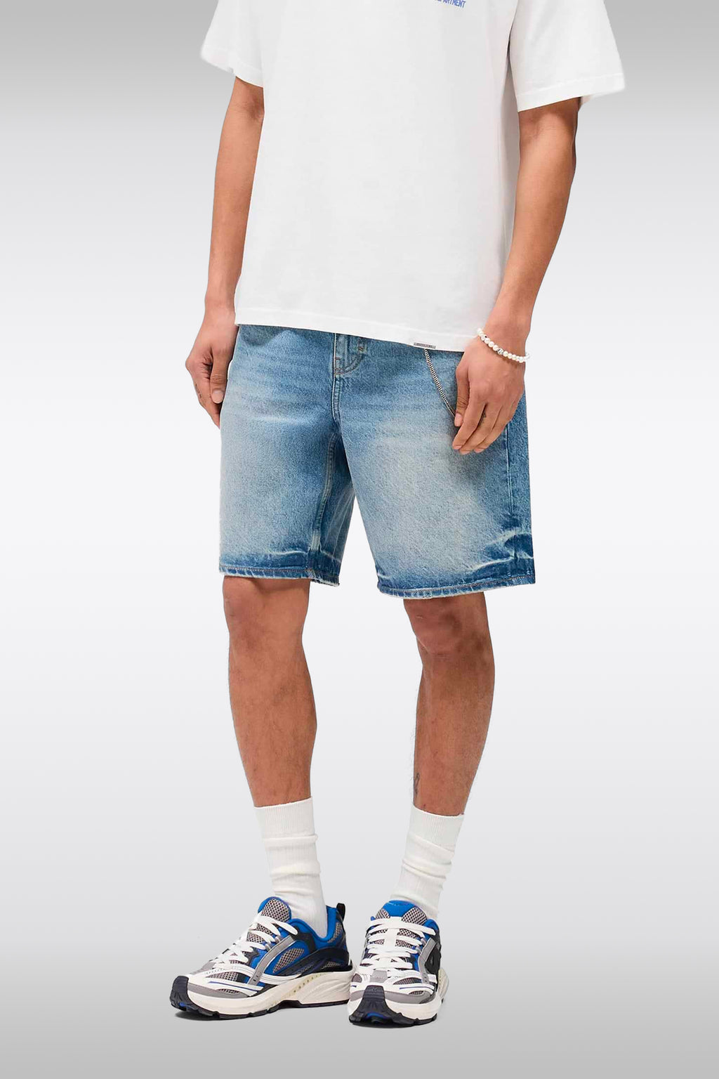 alt-image__Short-in-denim-blu-stonewashed-con-orlo-sfrangiato---Tailored-Denim-Shorts