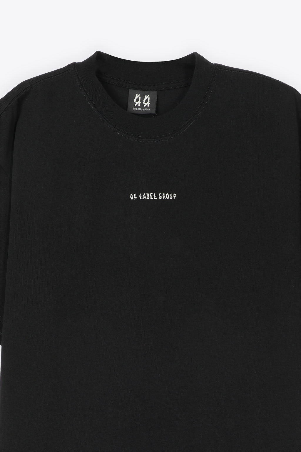 alt-image__B0030669-FA706-Nero