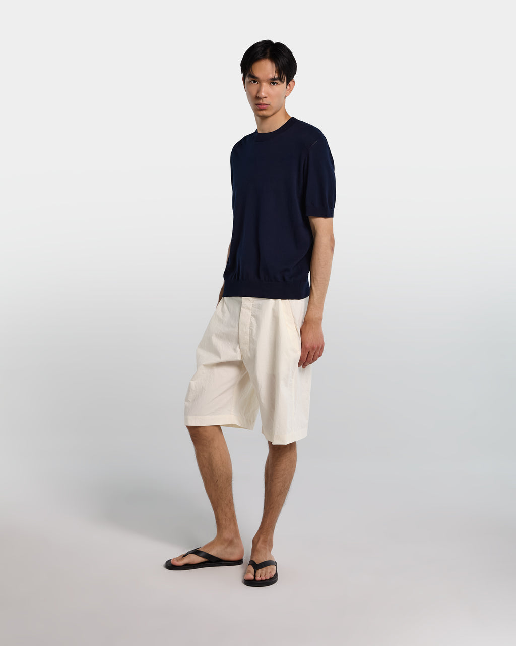 alt-image__T-shirt-blu-navy-in-maglia