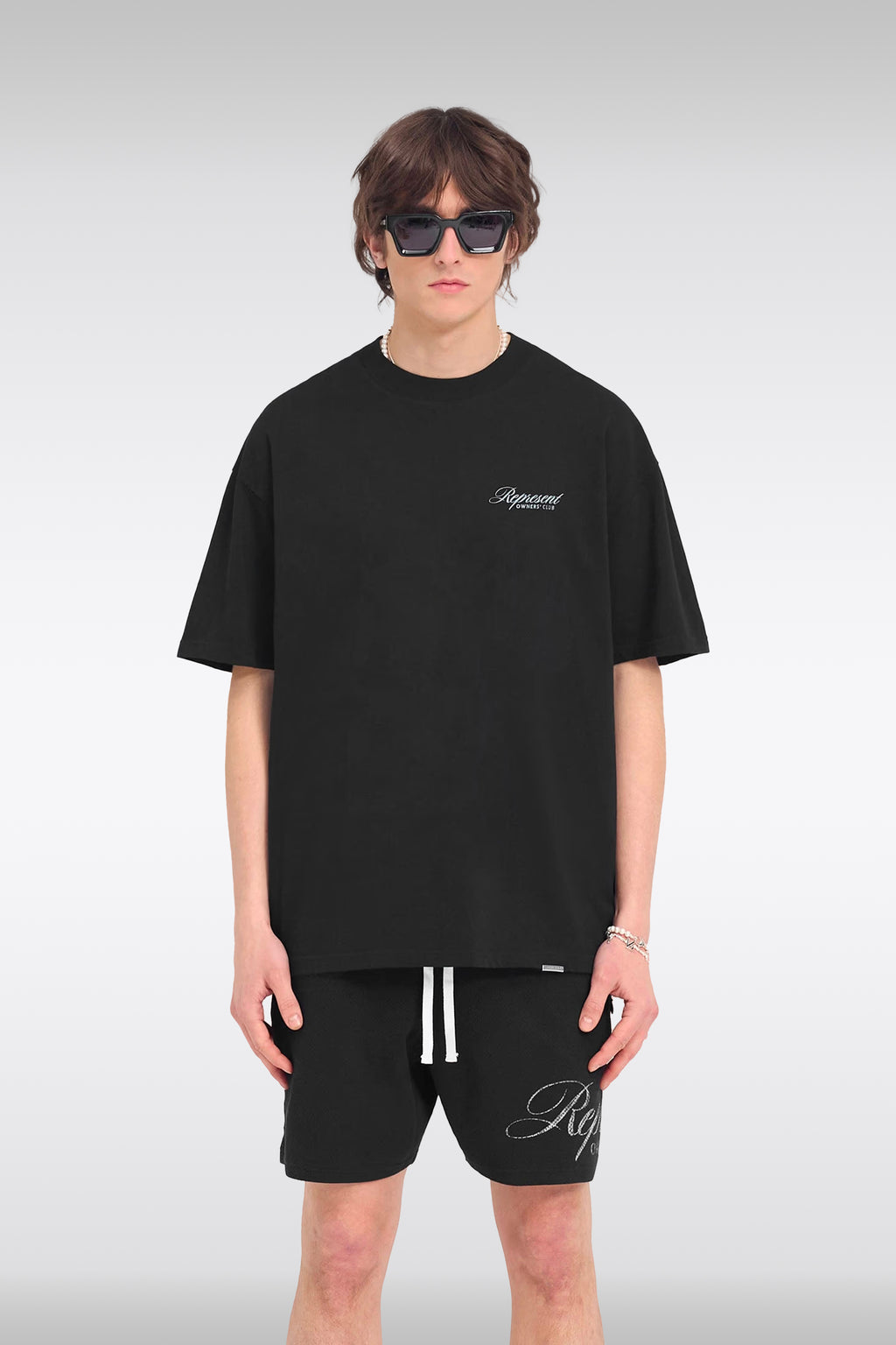 alt-image__T-shirt-nera-con-logo-in-corsivo-al-petto-e-sul-retro---Owners-Club-Script-T-Shirt