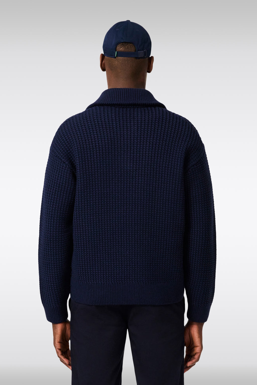 alt-image__Navy-blue-wool-sweater-with-half-zip-collar