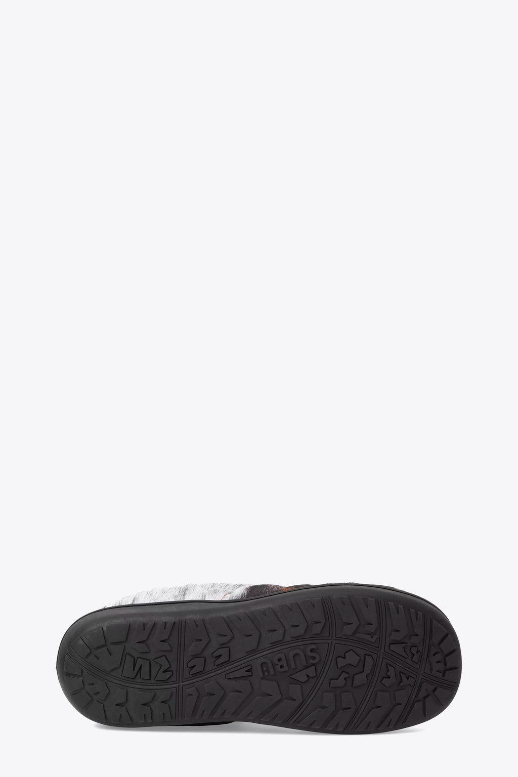 alt-image__Animal-fur-printed-cordura-slipper-in-collaboration-with-Subu---Cordura-Slippers